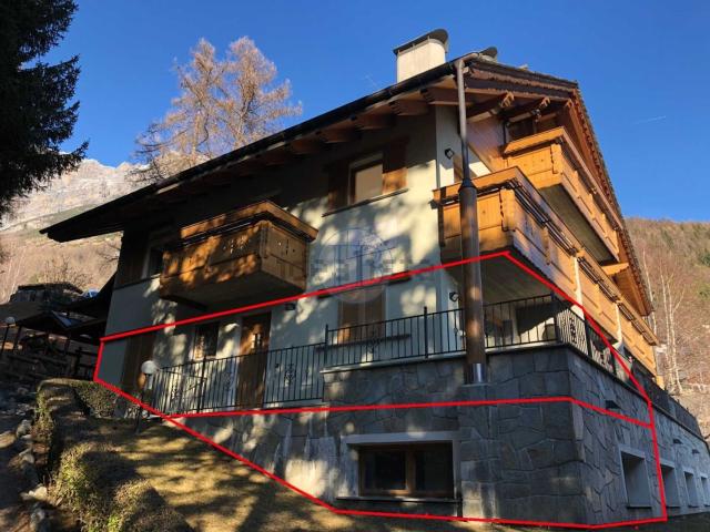 Appartamento in vendita di 113 m² in Via Giacinto Sertorelli, 29