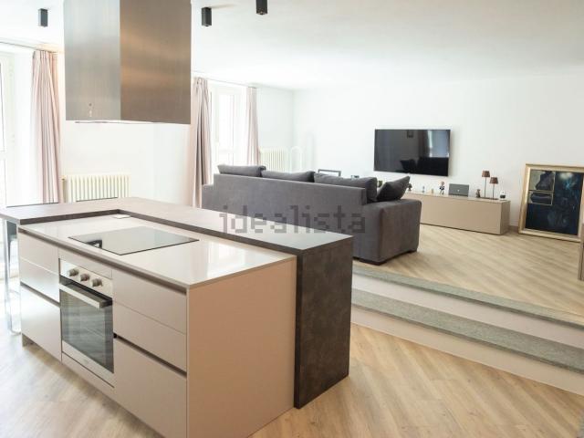 Appartamento in vendita di 113 m² in Via Giovan Battista Giuliani, 14