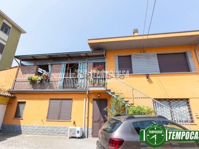 Appartamento in vendita di 113 m² in Via Don Giuseppe Mazza