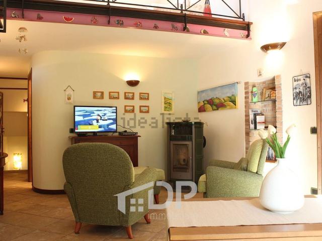 Appartamento in vendita di 113 m² in Via dell&apos Orologio, 12