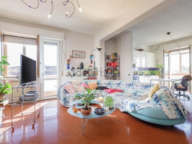 Appartamento in vendita di 113 m² in Via di Sotto, 32