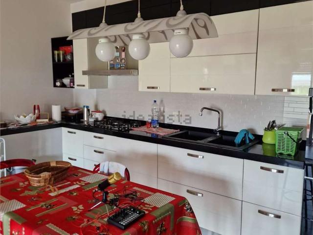 Appartamento in vendita di 113 m² in Via F. Caroso, 3