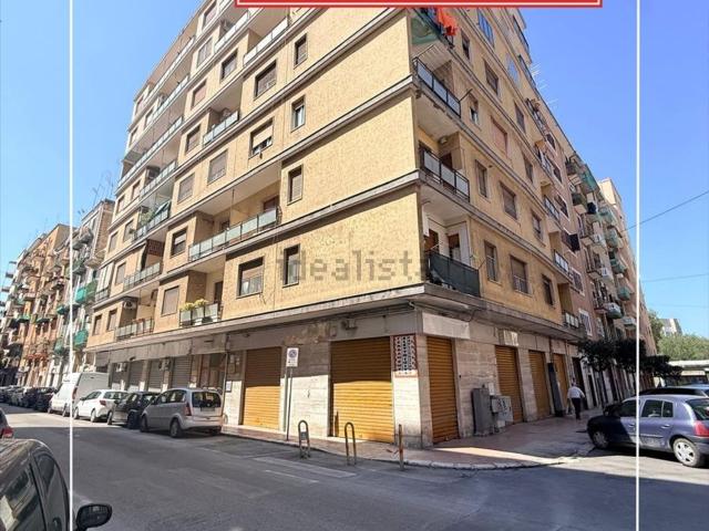 Appartamento in vendita di 113 m² in Via Leonida, 70