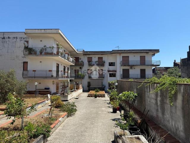 Appartamento in vendita di 113 m² in Via Luigi Capuana, 12