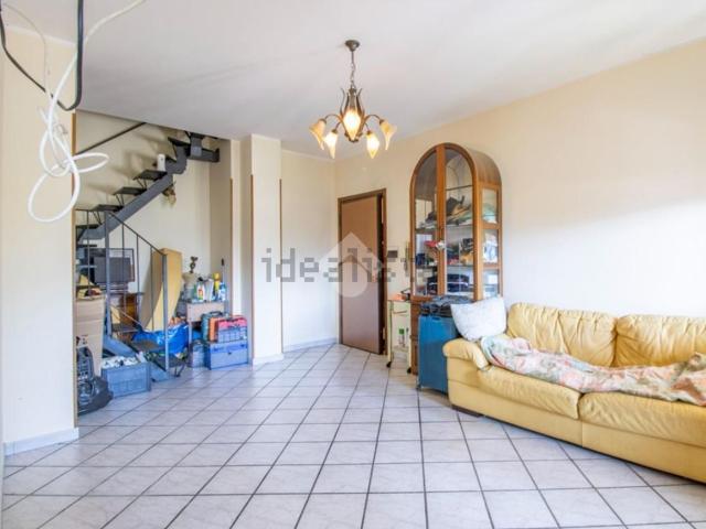 Appartamento in vendita di 113 m² in Via Luigi Cipriani, 689