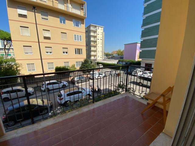 Appartamento in vendita di 113 m² in Via Luigi Kossuth, 32