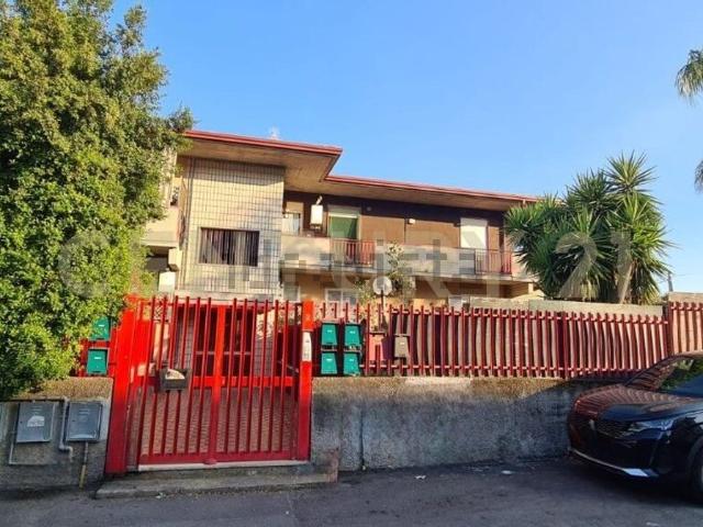 Appartamento in vendita di 113 m² in Via Siena, 2
