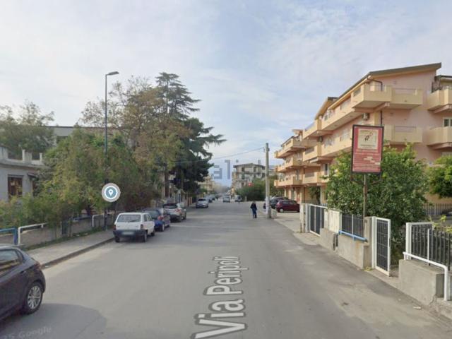 Appartamento in vendita di 113 m² in Via Peripoli