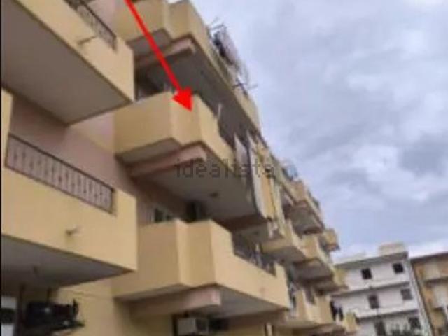 Appartamento in vendita di 113 m² in Via Peripoli
