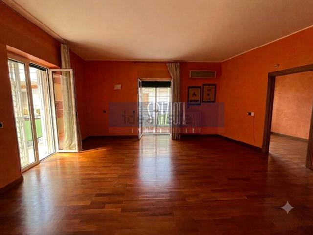Appartamento in vendita di 113 m² in Via Pisa, 30