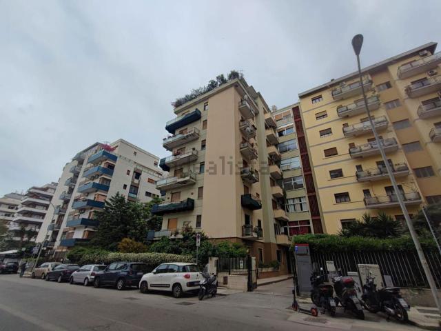 Appartamento in vendita di 113 m² in Via Principe di Paternò, 88