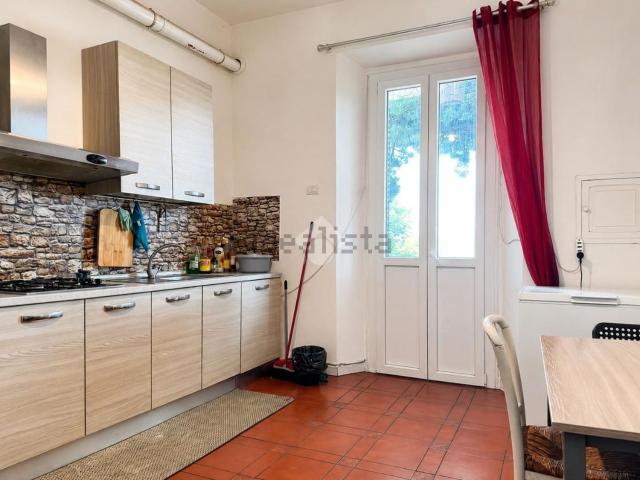 Appartamento in vendita di 113 m² in Via Provinciale Pisana, 1