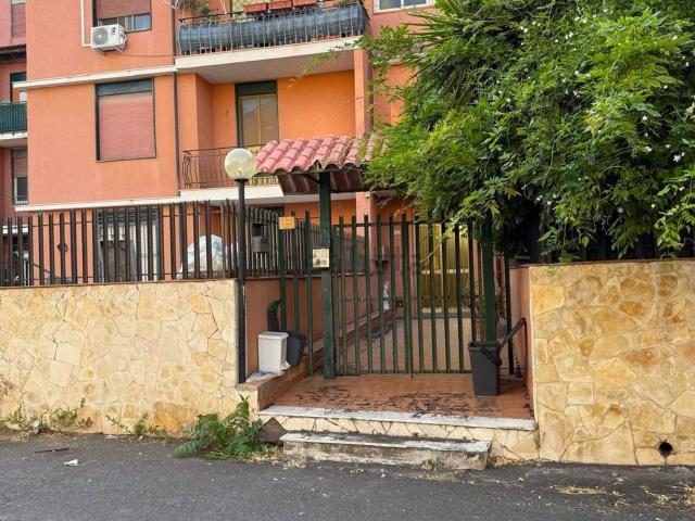 Appartamento in vendita di 113 m² in Via Pulei