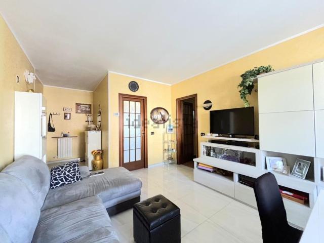 Appartamento in vendita di 113 m² in Via R. Lombardi, 36