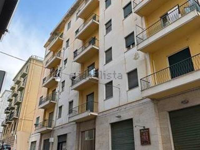Appartamento in vendita di 113 m² in Via Val d&apos Aosta, 9