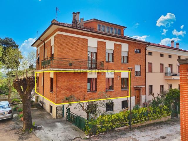 Appartamento in vendita di 113 m² in Via XXV Aprile, 4