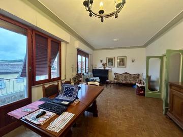 Appartamento in vendita di 113 m² in Via XXIV Maggio, 53100