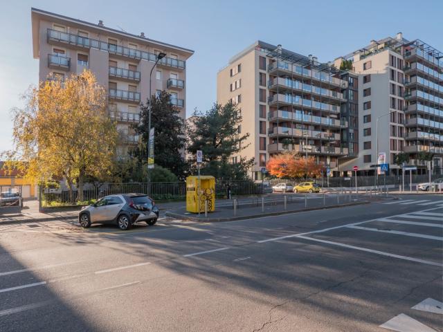 Appartamento in vendita di 113 m² in Viale Legioni Romane, 23