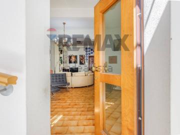 Appartamento in vendita di 113 m² in Borgo Pietro Cocconi, 34