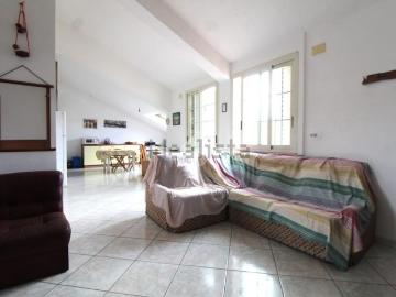 Appartamento in vendita di 113 m² in Corso Umberto I°, 30