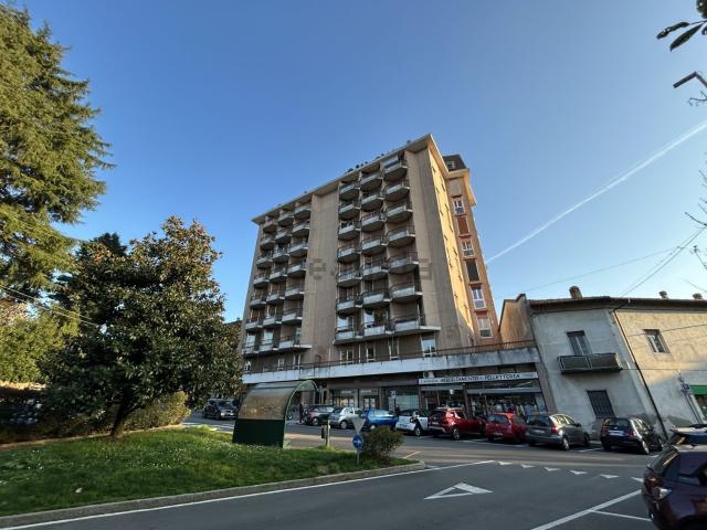 Appartamento in vendita di 113 m² in Piazza Madonnina, 7