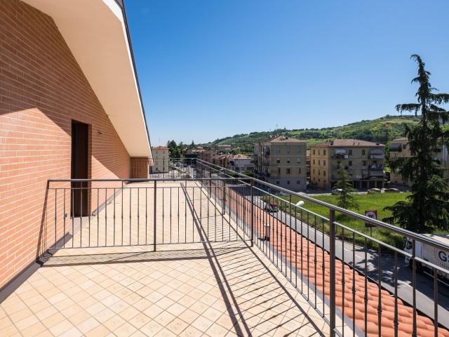 Appartamento in vendita di 114 m² in Via Claudia