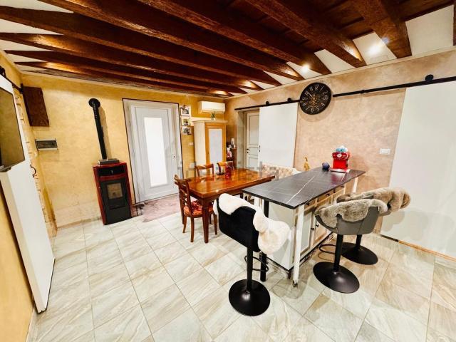 Appartamento in vendita di 114 m² in Via Claudio Monteverdi
