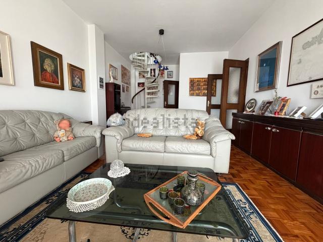 Appartamento in vendita di 114 m² in Via Cristoforo Colombo, 2