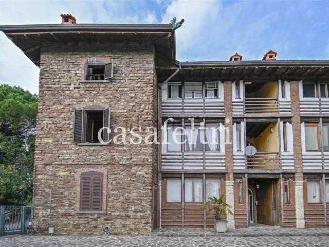 Appartamento in vendita di 114 m² in Via Aminella