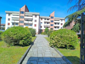 Appartamento in vendita di 114 m² in Via Alessandro Rottigni