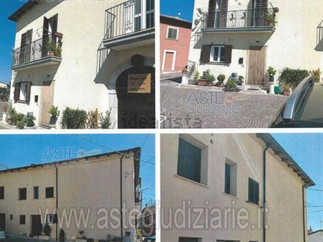Appartamento in vendita di 114 m² in Via Barisciano