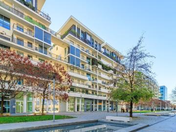 Appartamento in vendita di 114 m² in Via Bruno Cassinari, 10