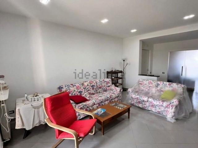 Appartamento in vendita di 114 m² in Via Giulio Cesare
