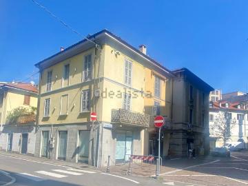 Appartamento in vendita di 114 m² in Via Giuseppe Verdi, 10