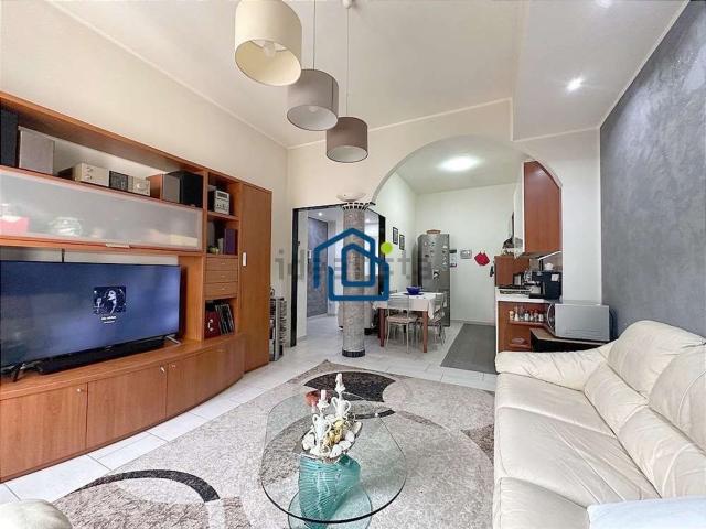 Appartamento in vendita di 114 m² in Via Giacomo Leopardi, 6