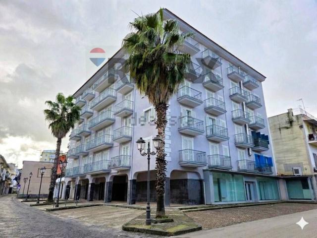 Appartamento in vendita di 114 m² in Via Giacomo Matteotti, 4