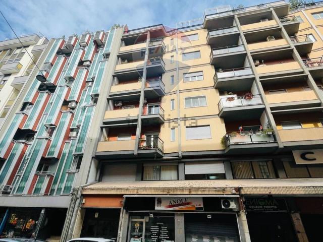 Appartamento in vendita di 114 m² in Via Gian Giuseppe Carulli, 54