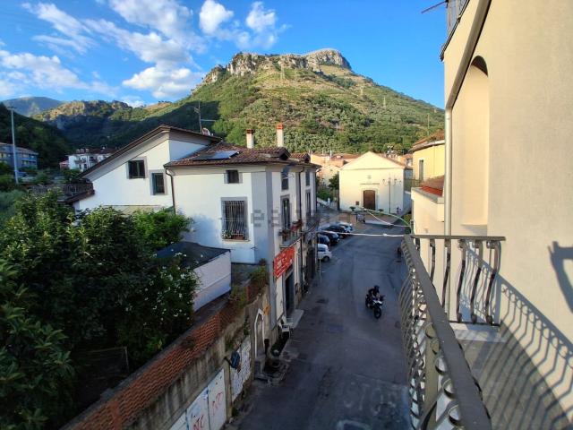 Appartamento in vendita di 114 m² in Via Guglielmo Marconi, 3