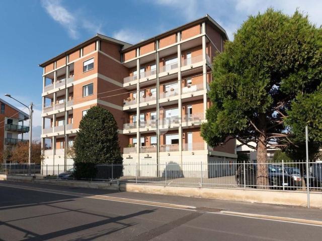 Appartamento in vendita di 114 m² in Via Dott. L. Rossetti, 68