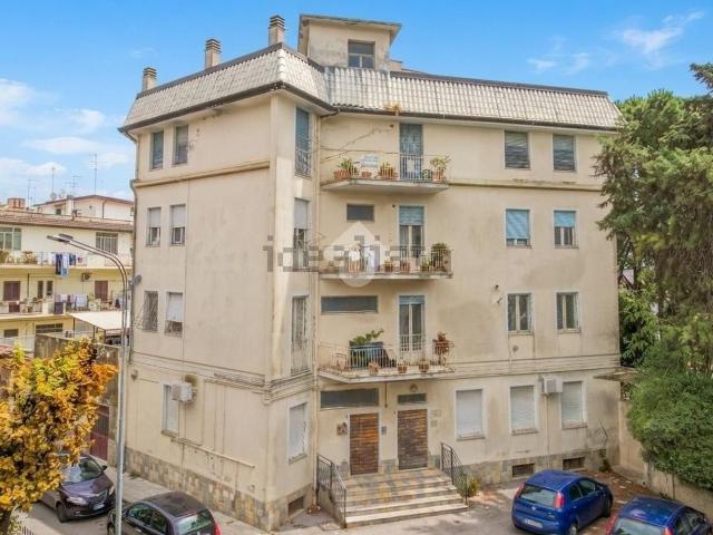 Appartamento in vendita di 114 m² in Via Don Giovanni Bosco, 56