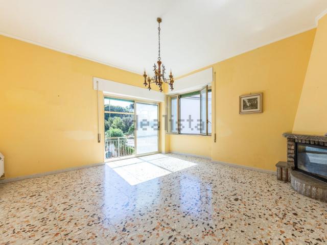Appartamento in vendita di 114 m² in Via Etruschi, 5