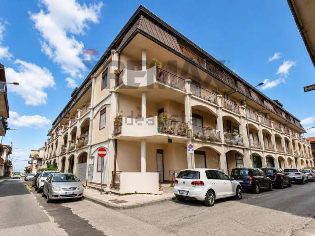 Appartamento in vendita di 114 m² in Via II Retta di Ponente, 295