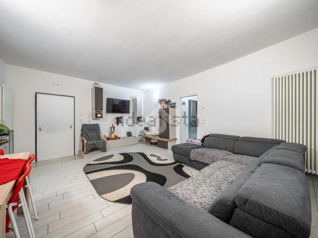 Appartamento in vendita di 114 m² in Via III Novembre, 3