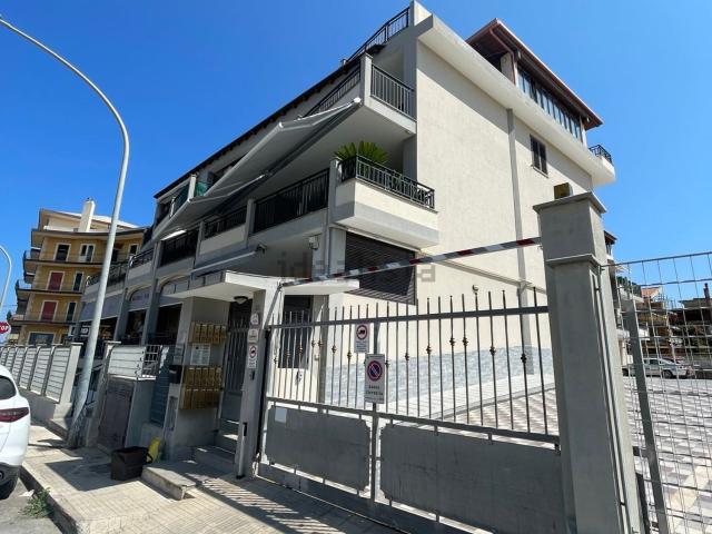 Appartamento in vendita di 114 m² in Via IV Novembre