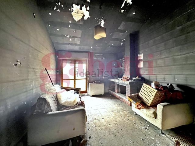 Appartamento in vendita di 114 m² in Via Salerno, 13