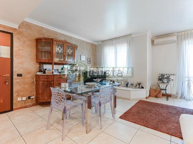 Appartamento in vendita di 114 m² in Via Sandro Pertini, 13
