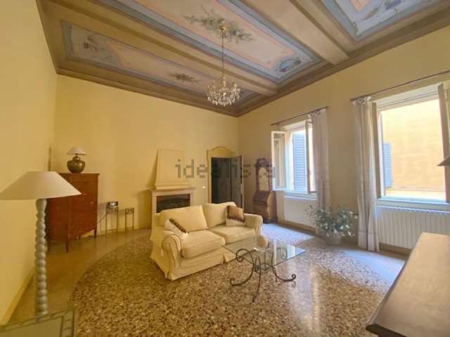 Appartamento in vendita di 114 m² in Via Sant&apos Agostino