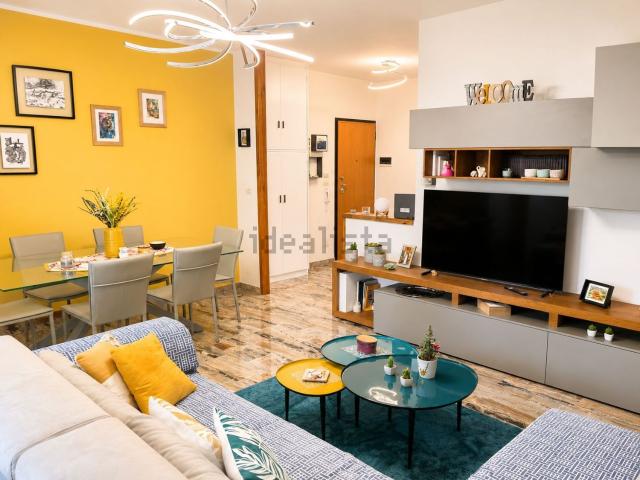Appartamento in vendita di 114 m² in Via Sant&apos Anna, 21