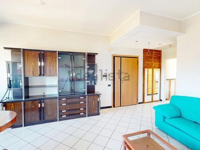 Appartamento in vendita di 114 m² in Via Santa Francesca Saverio Cabrini, 1