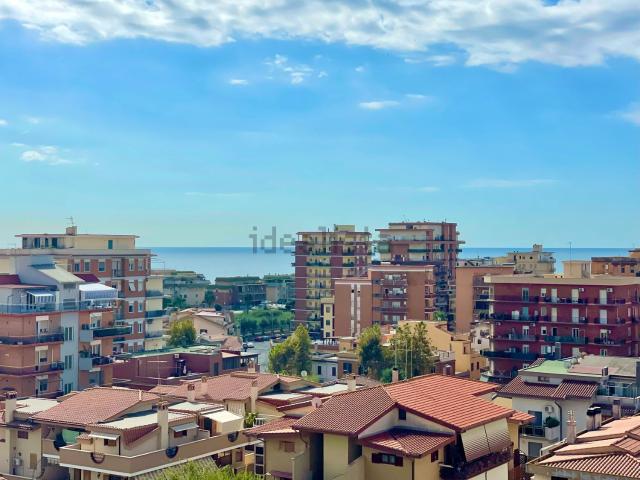 Appartamento in vendita di 114 m² in Via Palermo